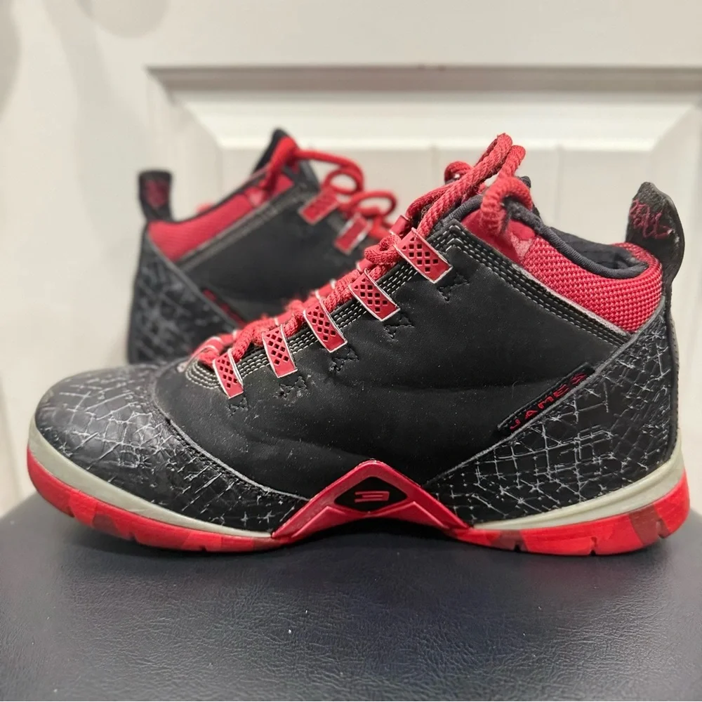 Nike LeBron James Zoom Soldier Basketball Shoes (2008) 319407-062 Size 9